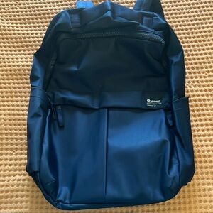 Lululemon Everyday Backpack 2.0 23L
